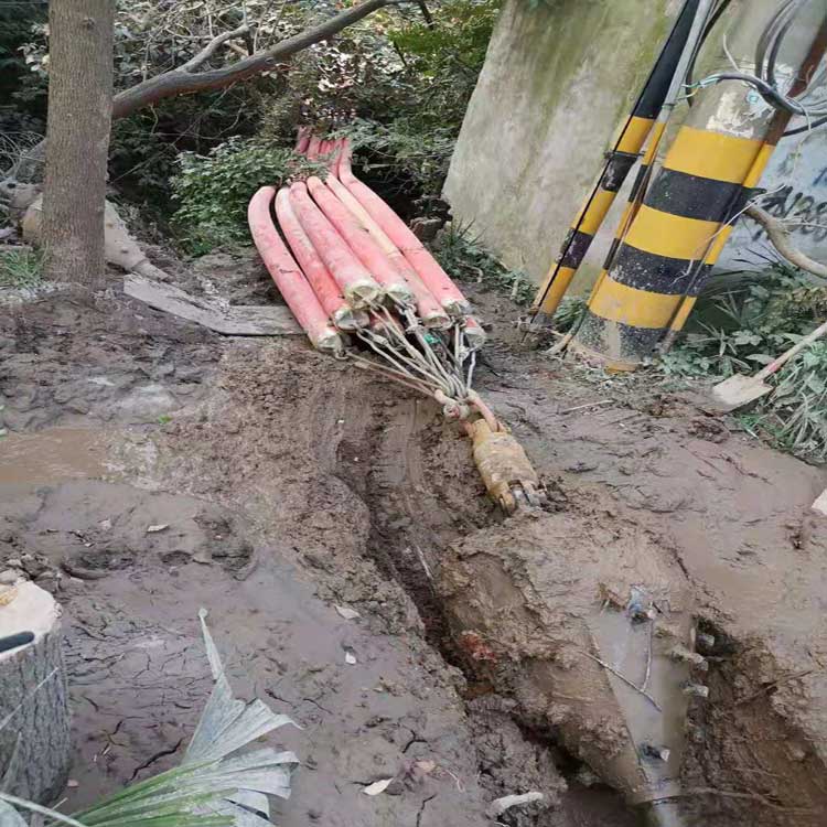 吉阳拖拉管